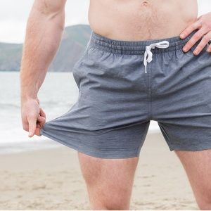 Chubbies Yes Fly Zones Classic Swim Trunks